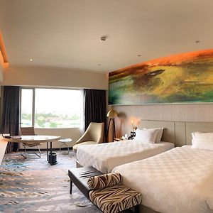 Premier Twin Room